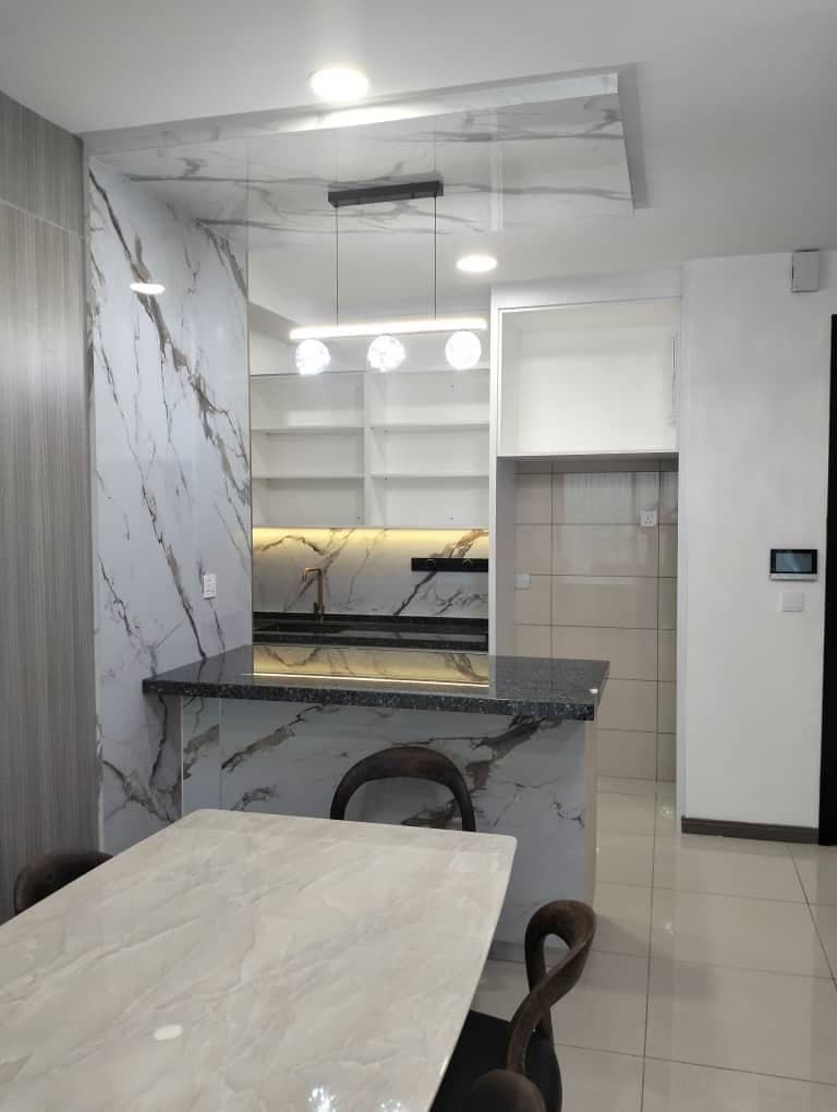 MarbleLux marble sheet installed in a MissReno project (2)