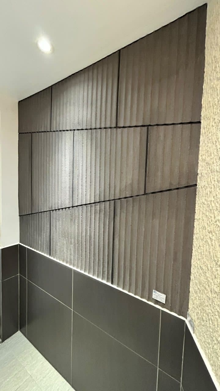 StoneSkin clay veneer installed in a MissReno project (3)
